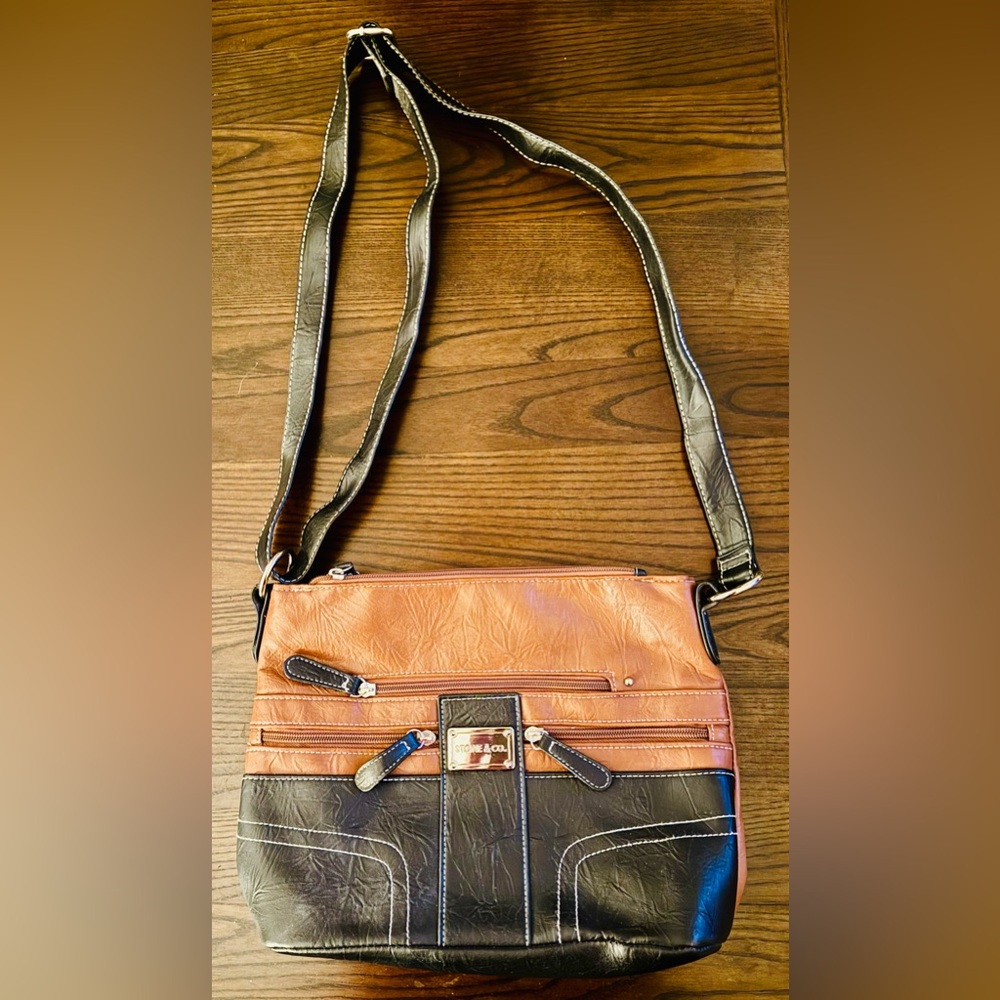 Stone & Co Crossbody Bag Two-tone black & cognac faux leather zippered storage